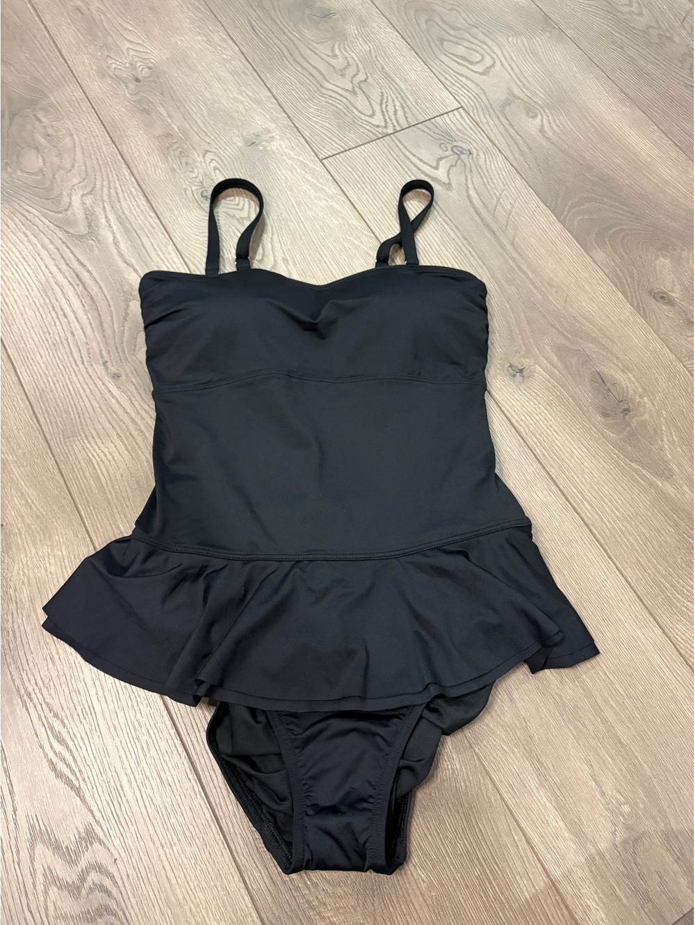 Lands' End black ruffle one piece swimsuit NWT 10